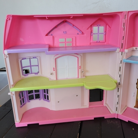 You & Me Dollhouse Pink Purple Play House Plastic Playset Mini Dolls Castle - Picture 7 of 8